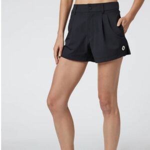 Vuori Solar Black Golf Shorts size XXL